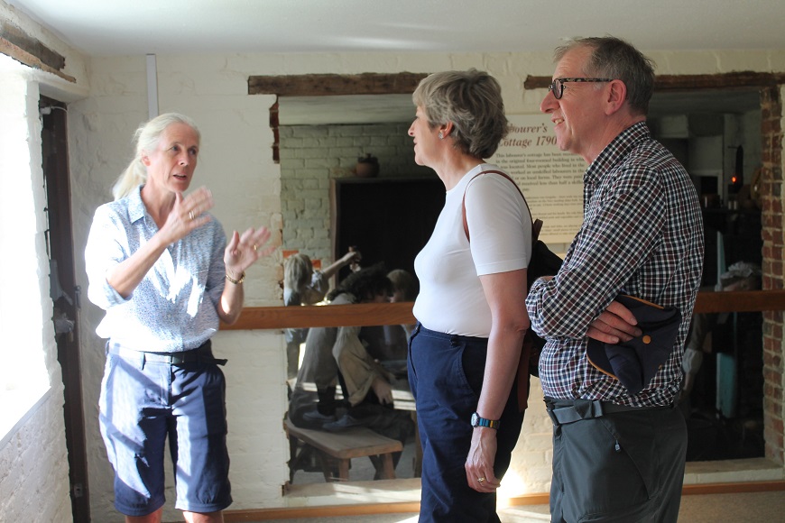 Desktop News Mary Montagu Scott With Theresa And Philip May 870X580 1