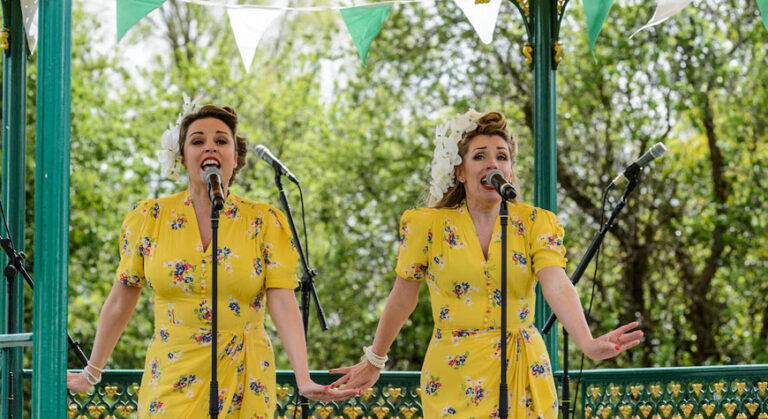 Entertainment At Gardeners World Spring Fair 768X419