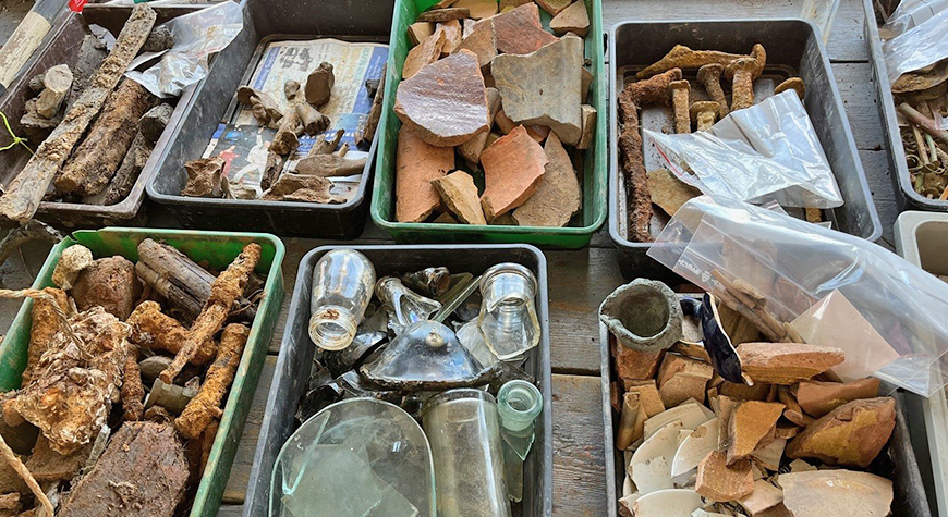 Boxes Of Finds © Bucklers Hard Shipyard Trust