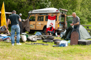 Spring Autojumble Land Rover Rummage 870X580