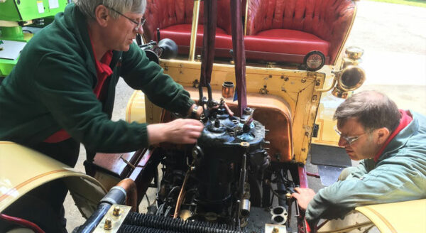 Desktop Attraction National Motor Museum Workshop W870px H475px 600X328