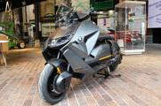 Desktop News Motopia BMW CE 04 W870px H580px
