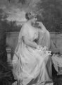 Pearl As A Debutante1