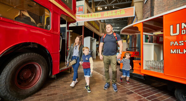 Streets Ahead 0524 015W870px H475px 600X328